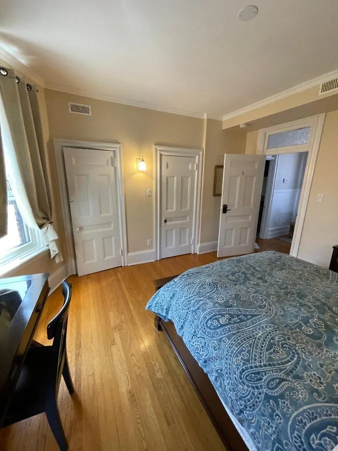 The Century House Bed And Breakfast Ottawa Couette-café