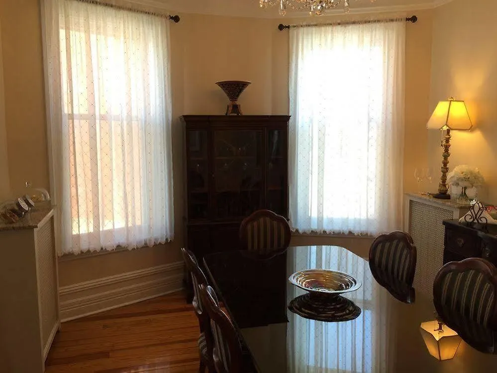 The Century House Bed And Breakfast Ottawa Canada